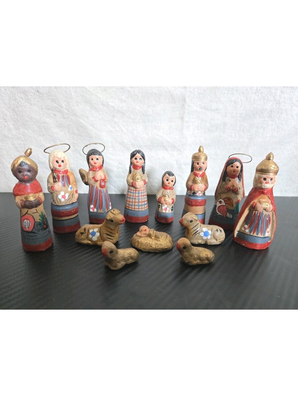 Vintage Hand Painted Authentic Mexican Folk Art Pottery 13 Piece Nativity Set